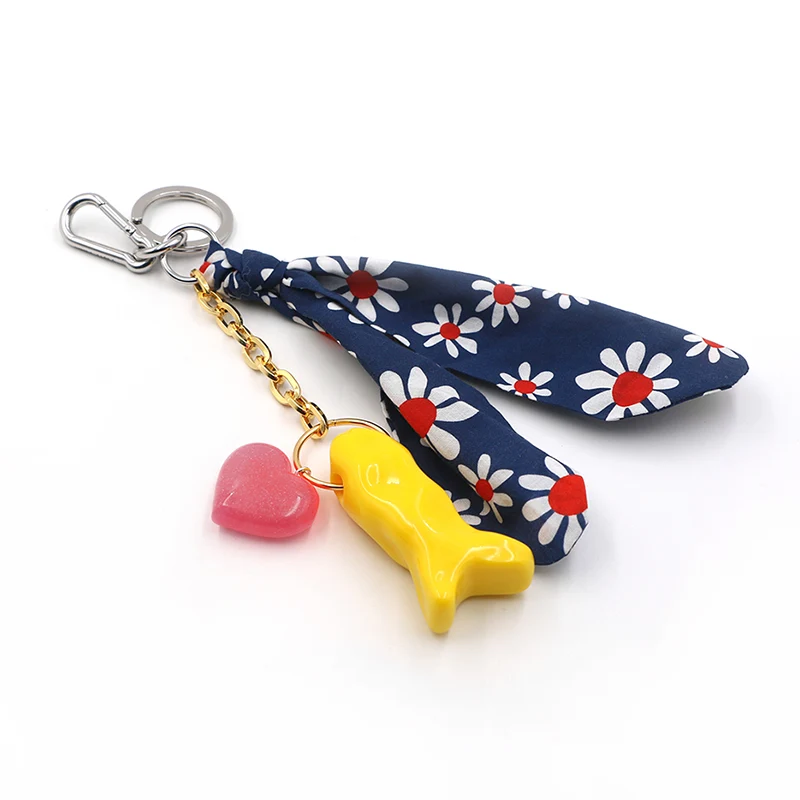 Daisy and Fish Keychain